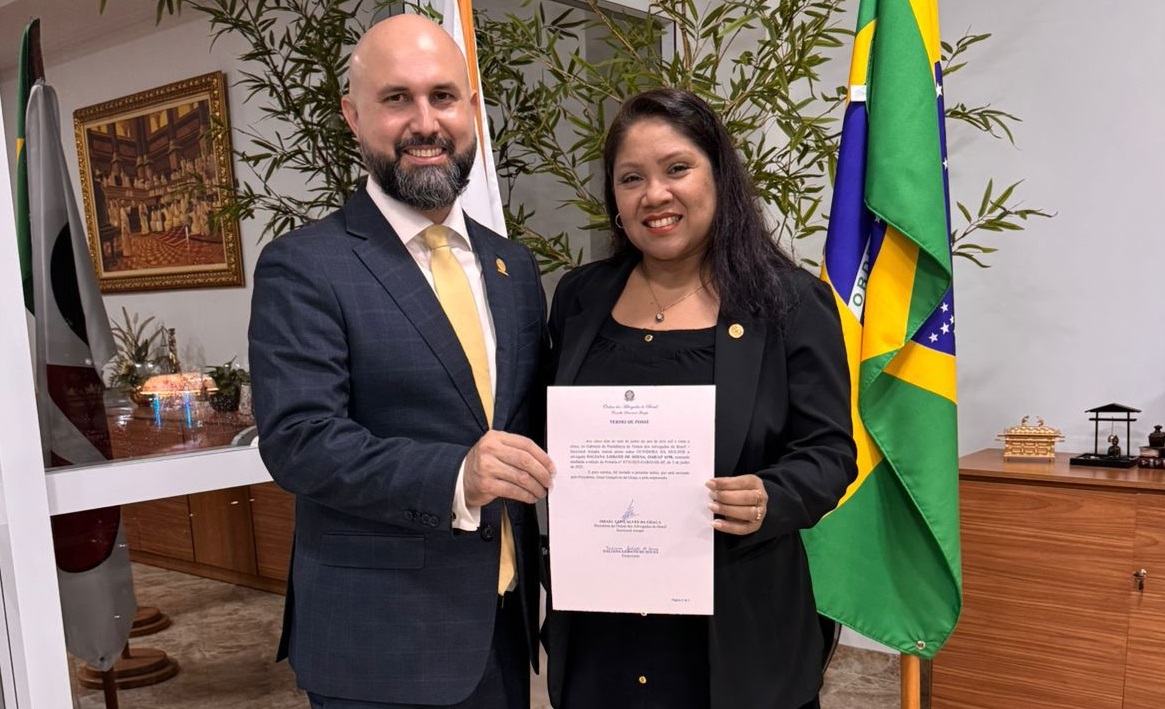 OAB-AP reforça protagonismo e respeito às mulheres: Presidente Israel da Graça empossa Ouvidora da Mulher